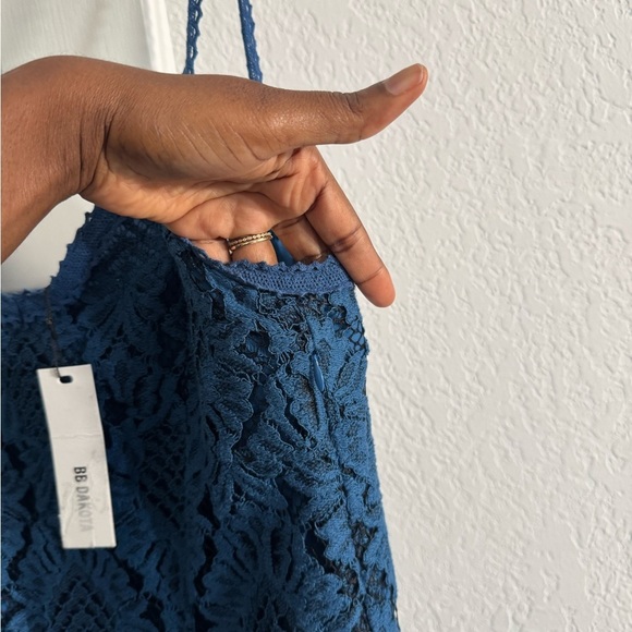 BB Dakota Kinsey Lace Slip Dress - Picture 4 of 6